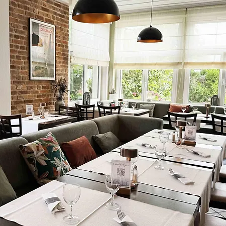 Ξενοδοχείο Charly's Gare