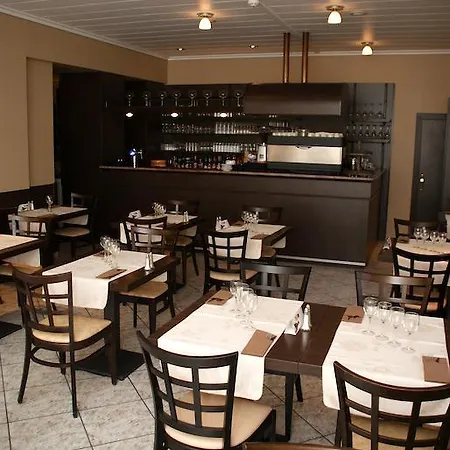 Hotel Charly's Gare *